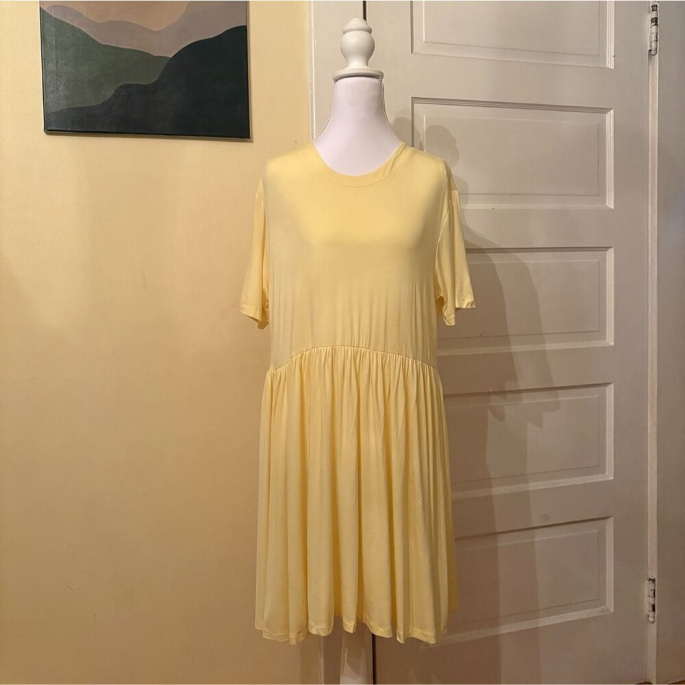 Women’s T-shirt dress Agnes & Dora vintage classic butter yellow knee length